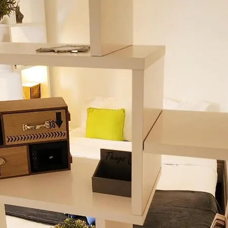 Le Lumineux - Sur Parquet Chevrons - Chez Lulu *