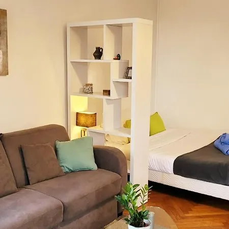 Le Lumineux Apartmán Nantes
